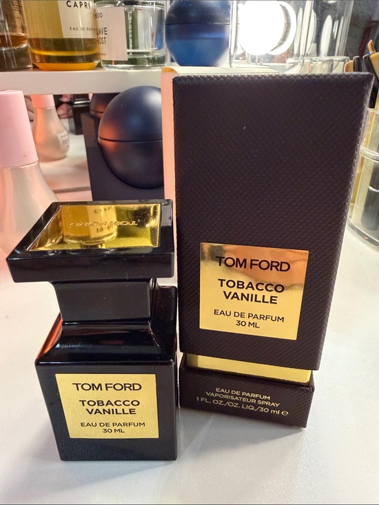 Tom Ford Other - Tom Ford Tobacco Vanille Black and Gold Perfume Bottle